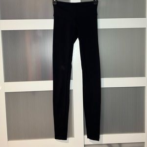 Black lululemon size 2 leggings
